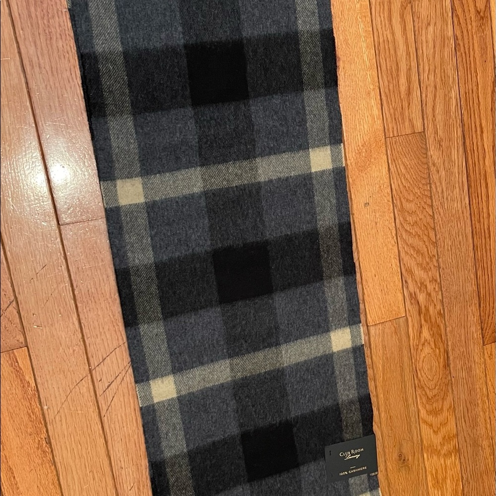 New w tags Men’s Club Room Luxury 100% cashmere scarf - Picture 7 of 7